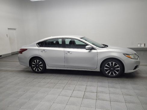 Used 2018 Nissan Altima 2.5 SL image 11
