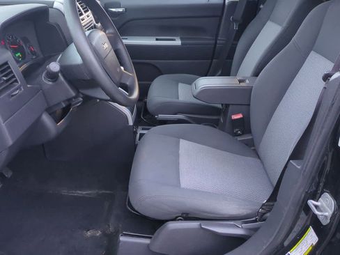 Used 2008 Jeep Patriot Sport image 14