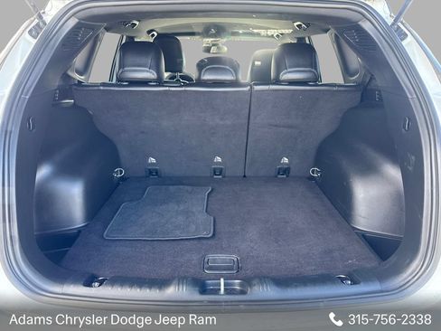 Used 2025 Jeep Compass Limited AWD/4WD image 9