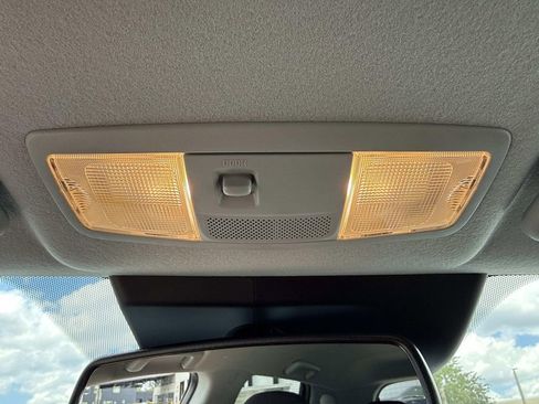 New 2026 Mitsubishi Outlander Sport LE AWD/4WD image 38