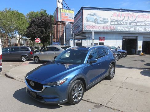 Used 2020 MAZDA CX-5 Signature AWD/4WD image 2