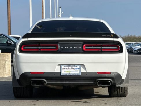 Used 2019 Dodge Challenger R/T Scat Pack image 5