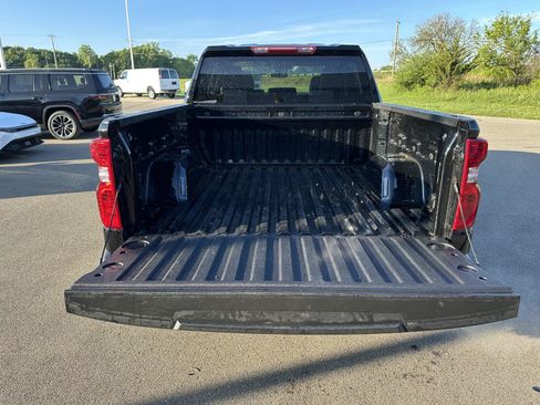 Used 2025 Chevrolet Silverado 1500 LT w/ Work Truck Package AWD/4WD image 7