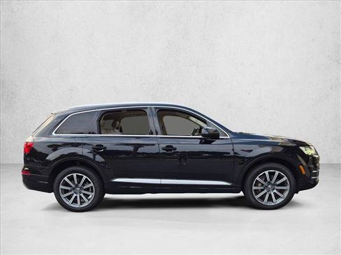 Used 2019 Audi Q7 3.0T Premium Plus AWD/4WD image 4
