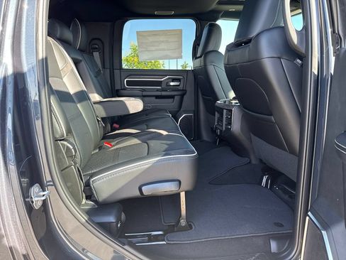 New 2026 RAM 2500 Laramie w/ Night Edition AWD/4WD image 33