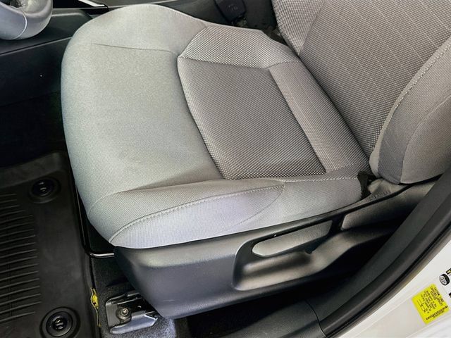 Certified 2024 Toyota Corolla Cross AWD Hybrid w/ Moonroof Package image 21