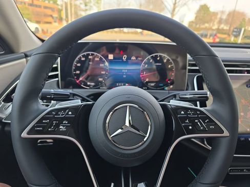 Used 2026 Mercedes-Benz E 350 4MATIC Sedan image 20