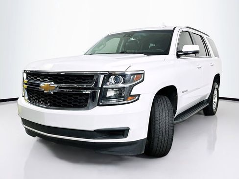 Used 2019 Chevrolet Tahoe LT image 2