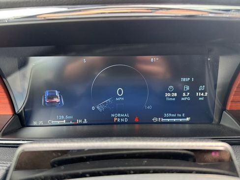 Used 2024 Lincoln Navigator L Reserve AWD/4WD image 32
