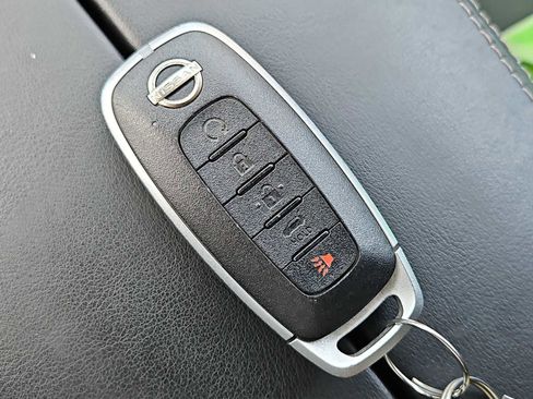 Used 2023 Nissan Rogue SV w/ SV Premium B Package AWD/4WD image 34