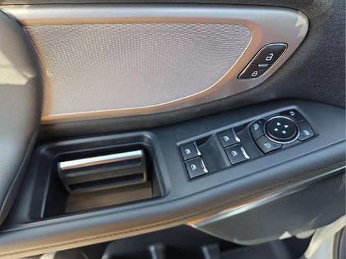 New 2026 Ford Expedition Active image 15