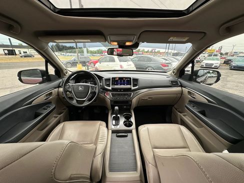 Used 2018 Honda Pilot EX-L image 11