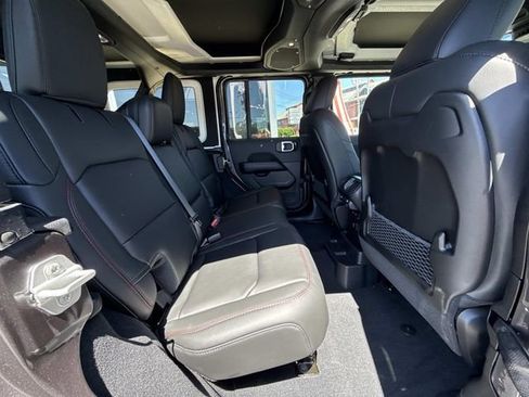 New 2026 Jeep Wrangler Unlimited Rubicon AWD/4WD image 37