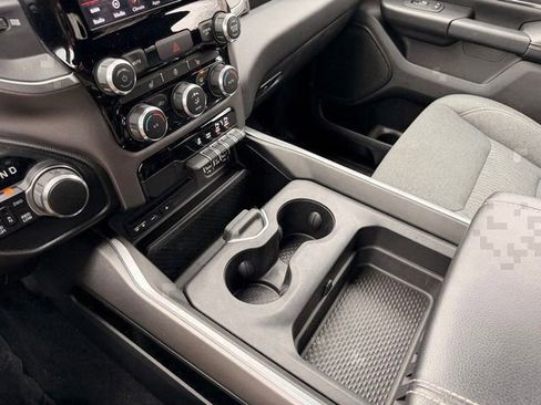 Used 2019 RAM 1500 Big Horn image 32