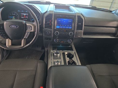 Used 2020 Ford Expedition XLT AWD/4WD image 4