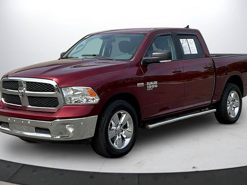 Used 2019 RAM 1500 Big Horn image 4