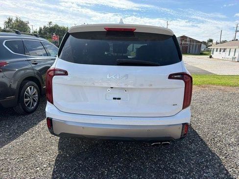 Used 2025 Kia Telluride S AWD/4WD image 3