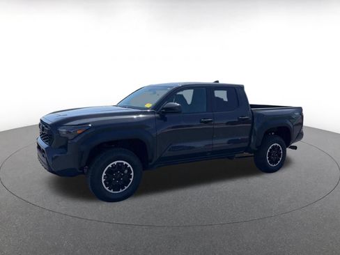 Used 2025 Toyota Tacoma TRD Off-Road AWD/4WD image 7