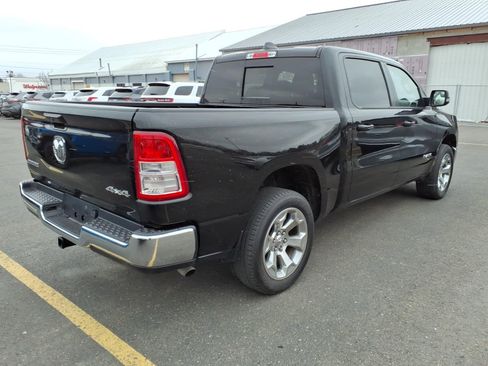Used 2022 RAM 1500 Big Horn AWD/4WD image 5