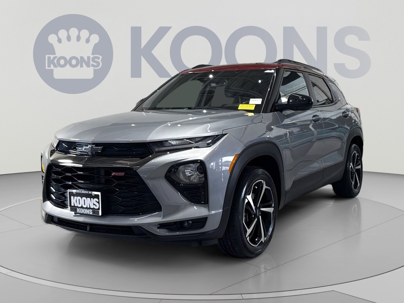 Used 2023 Chevrolet TrailBlazer RS w/ Sun and Liftgate Package AWD/4WD image 1