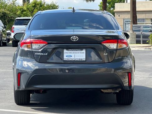 Used 2024 Toyota Corolla LE FWD image 8