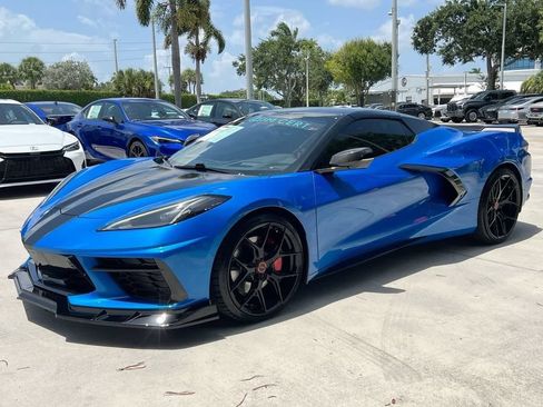 Used 2024 Chevrolet Corvette Stingray Premium Conv w/ Z51 Performance Package RWD image 3