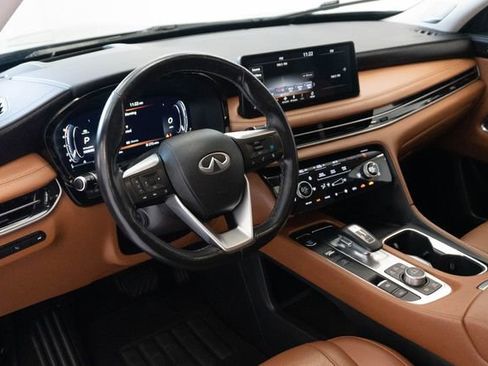 Used 2023 INFINITI QX60 Sensory w/ Vision Package FWD image 3