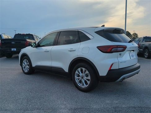 Used 2023 Ford Escape Active image 6