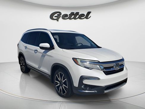 Used 2019 Honda Pilot Touring image 3