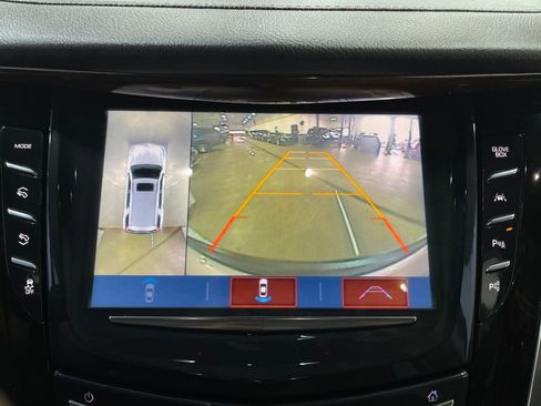 Used 2018 Cadillac Escalade Premium Luxury image 11
