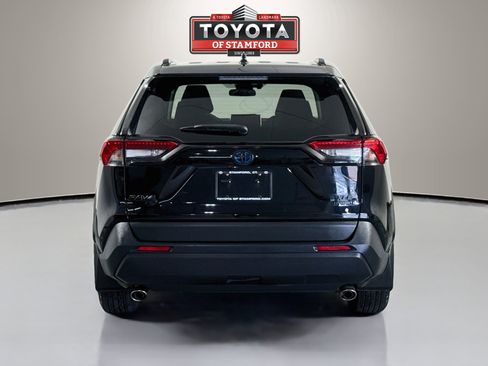 Used 2024 Toyota RAV4 XLE w/ Convenience Package AWD/4WD image 6