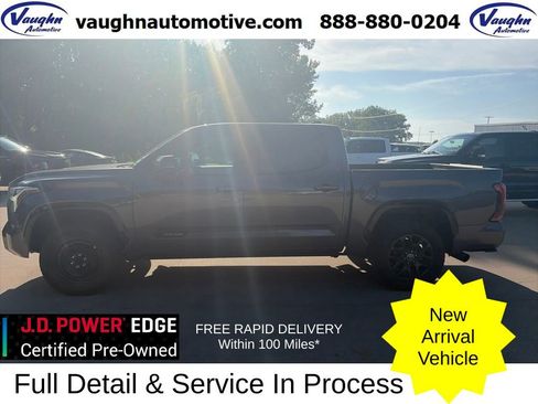 Used 2023 Toyota Tundra Platinum AWD/4WD image 1