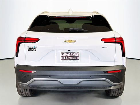 New 2025 Chevrolet Blazer EV LT image 4
