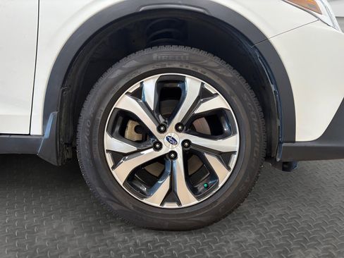 Used 2021 Subaru Outback Limited XT w/ Popular Package #2 AWD/4WD image 41