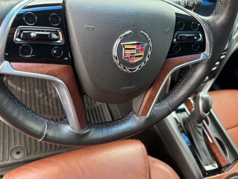 Used 2015 Cadillac XTS Luxury w/ Driver Awareness Package FWD image 23