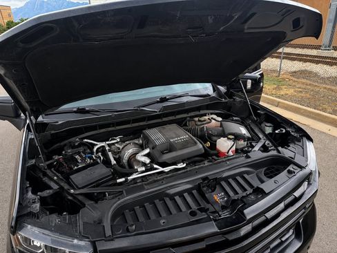 Used 2021 Chevrolet Silverado 1500 High Country w/ Technology Package AWD/4WD image 19