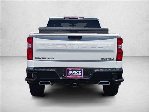 Used 2019 Chevrolet Silverado 1500 Custom Trail Boss w/ Custom Convenience Package AWD/4WD image 7