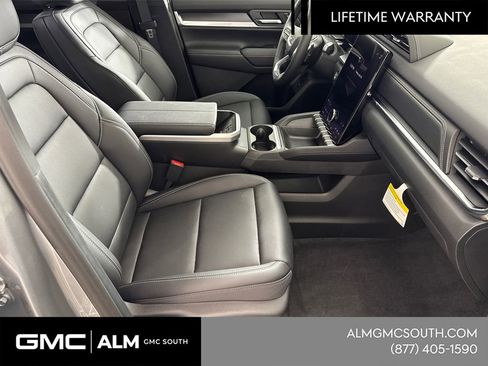 New 2026 GMC Terrain Elevation FWD image 15
