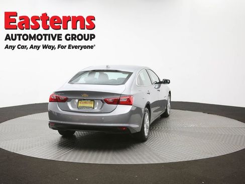 Used 2024 Chevrolet Malibu LT FWD image 39