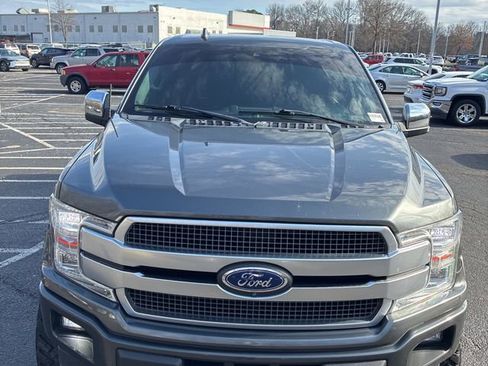 Used 2019 Ford F150 Platinum w/ Equipment Group 701A Luxury image 8