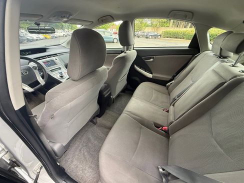 Used 2014 Toyota Prius Two FWD image 22