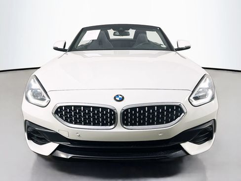 Used 2020 BMW Z4 sDrive30i w/ Premium Package RWD image 3