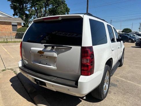 Used 2014 Chevrolet Tahoe LT w/ Luxury Package RWD image 5
