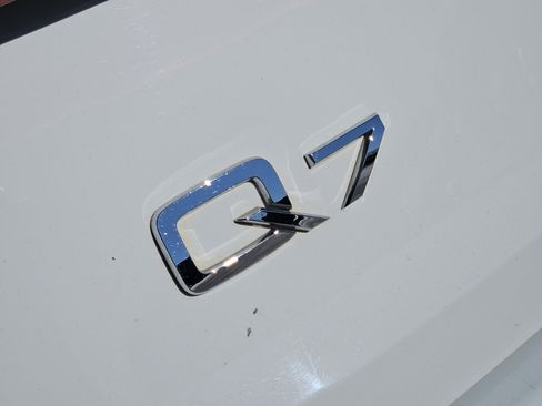 Used 2022 Audi Q7 2.0T Premium w/ Convenience Package image 14
