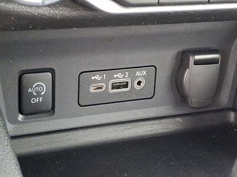 Used 2025 Nissan Sentra SR image 24