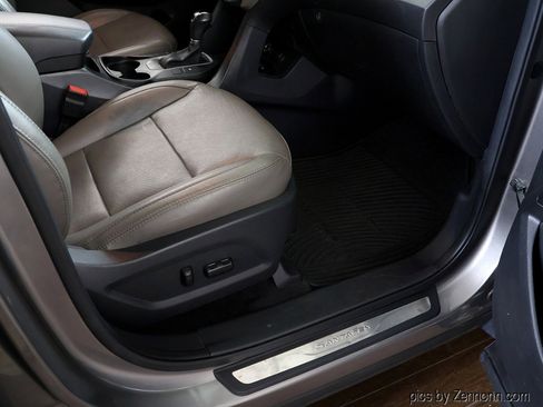 Used 2017 Hyundai Santa Fe Sport image 35