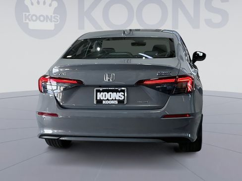 Used 2025 Honda Civic Sport image 15