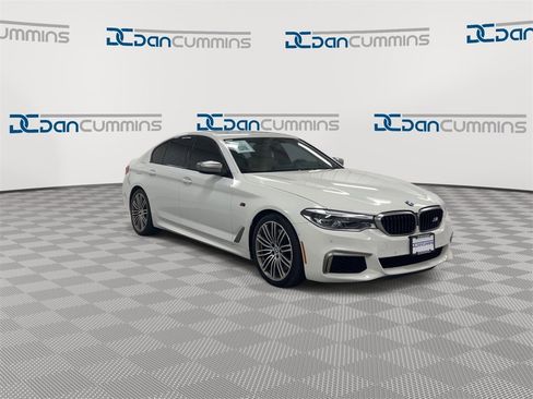 Used 2019 BMW M550i xDrive w/ Premium Package image 2
