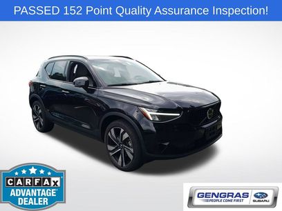 Used 2024 Volvo XC40 B5 Plus w/ Protection Package Premier