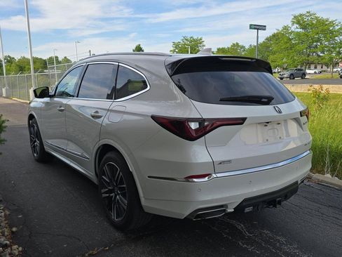 Used 2025 Acura MDX SH-AWD w/ Advance Package image 6